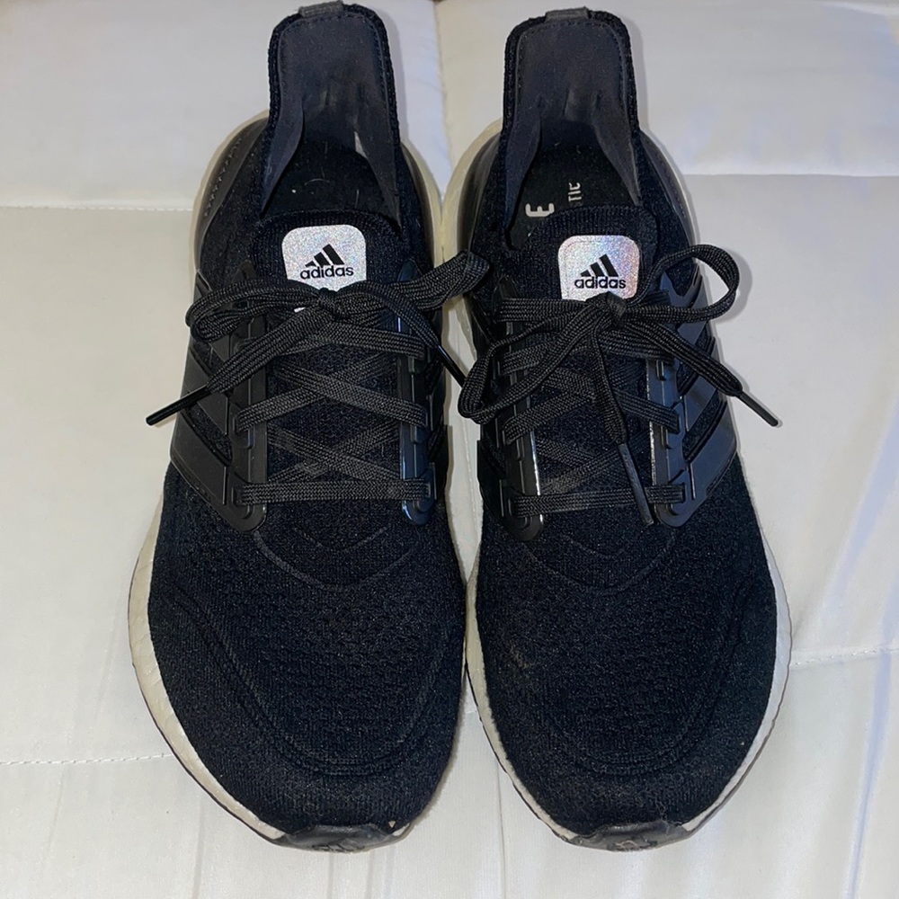 Black Adidas Ultra Boost